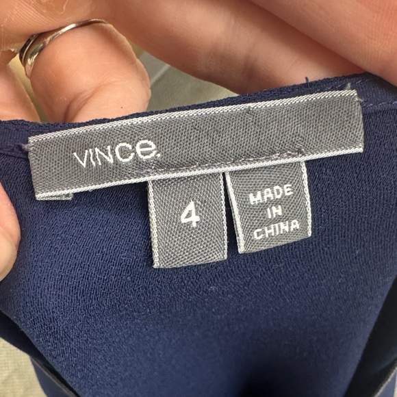 Vince Navy Blue Zippered Cap Sleeve One Piece Crepe Jump Suit, size 4 - Picture 5 of 8